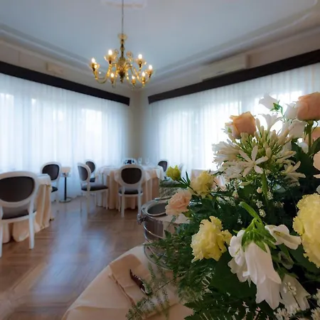 Scacciapensieri Boutique Otel 4*