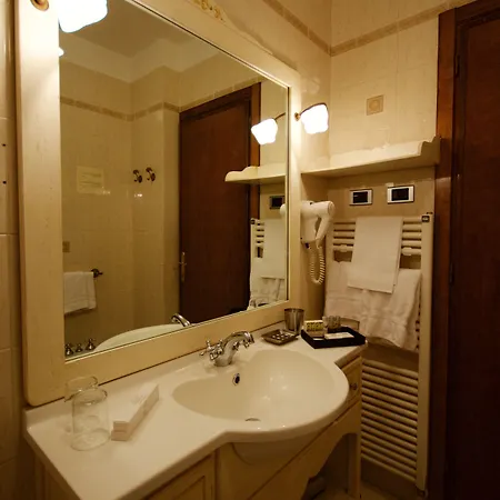 Ξενοδοχείο Scacciapensieri Boutique 4*