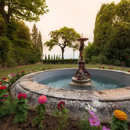 Hotel Scacciapensieri Boutique 4*