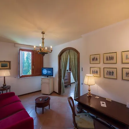 Hotel Scacciapensieri Boutique 4*